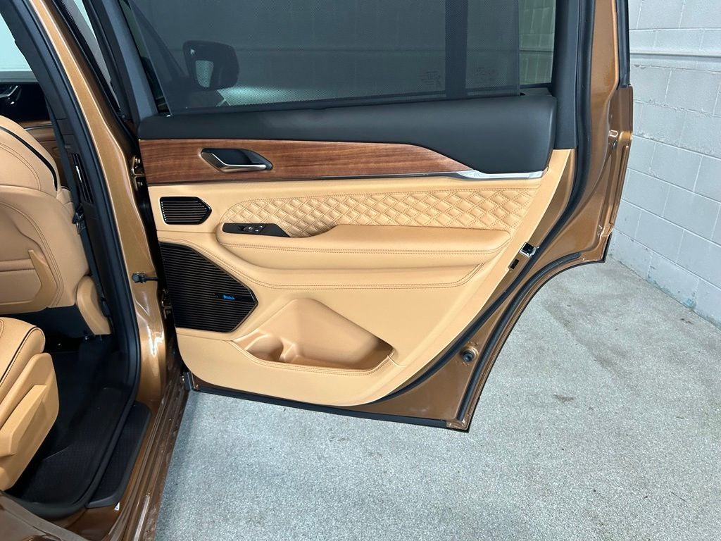2026 Jeep Grand Cherokee GRAND CHEROKEE L SUMMIT 4X4