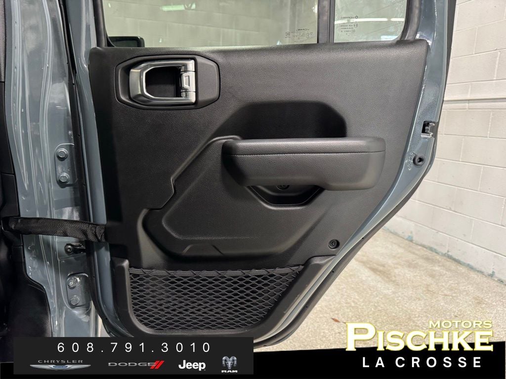 2025 Jeep Wrangler 4xe Willys 4xe