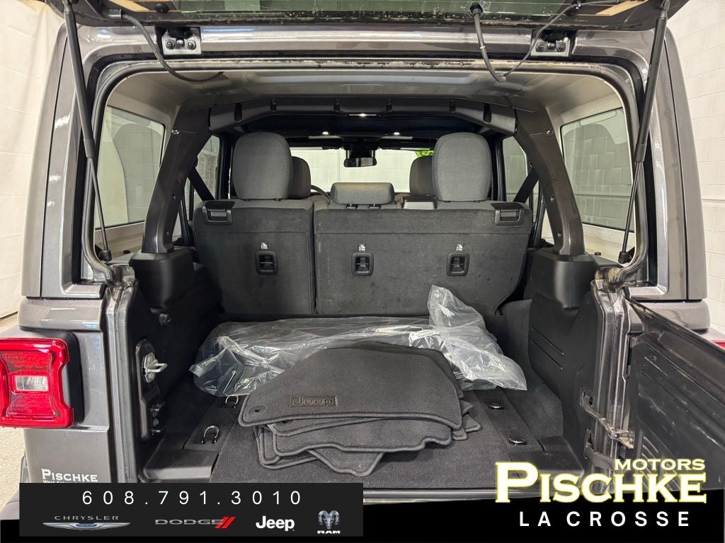 2025 Jeep Wrangler 4xe Sahara 4xe