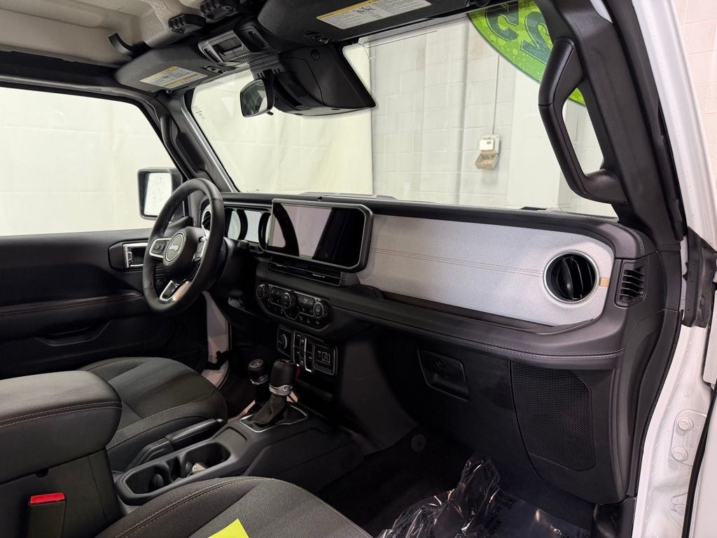 2025 Jeep Wrangler 4xe Sahara 4xe