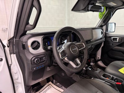 2025 Jeep Wrangler 4xe Sahara 4xe