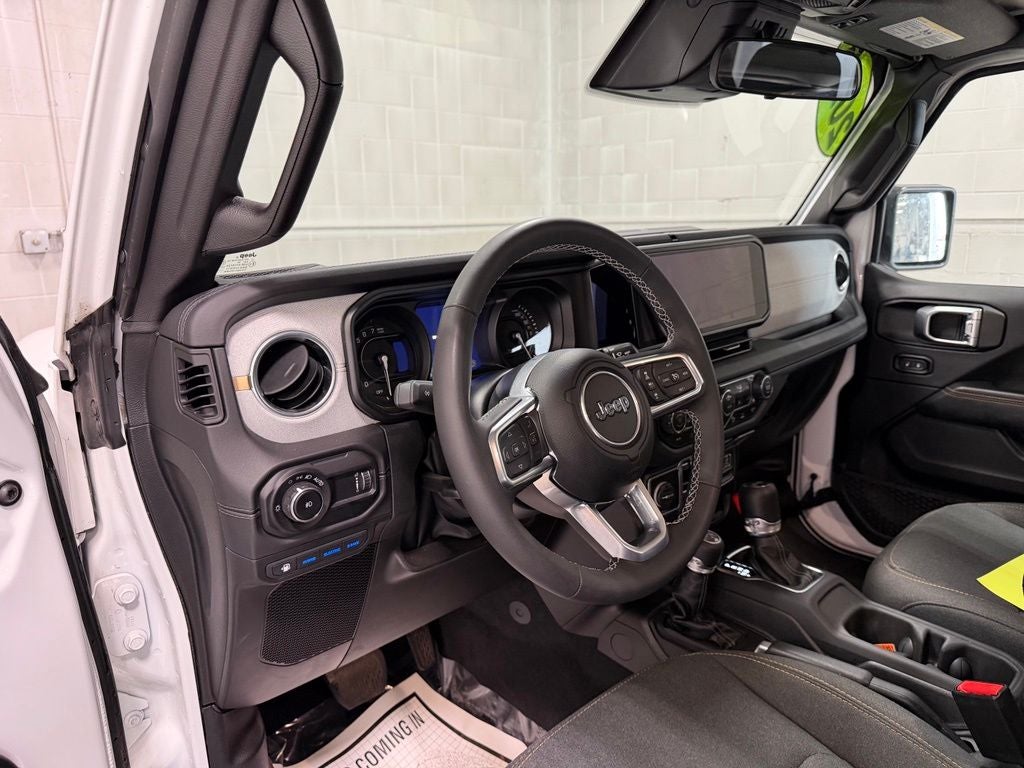 2025 Jeep Wrangler 4xe Sahara 4xe