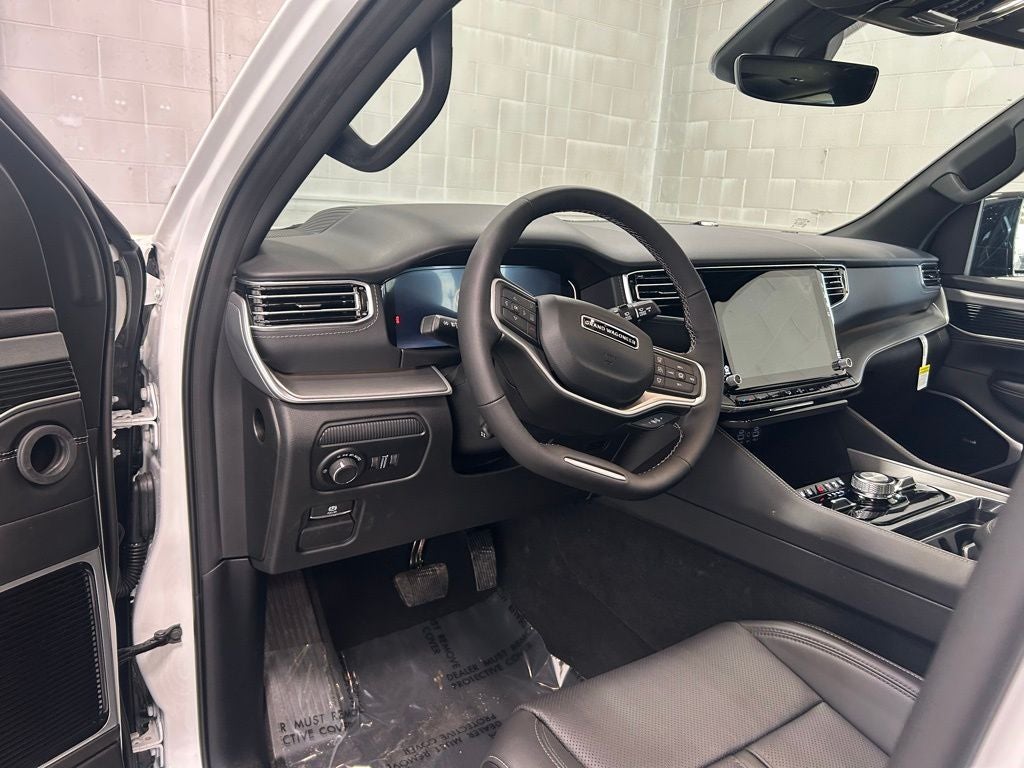 2026 Jeep Grand Wagoneer GRAND WAGONEER L LIMITED RESERVE 4X4