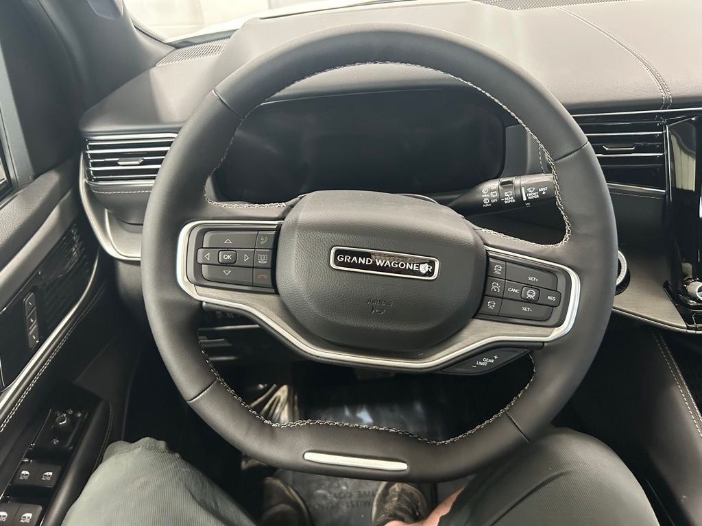 2026 Jeep Grand Wagoneer GRAND WAGONEER L LIMITED RESERVE 4X4