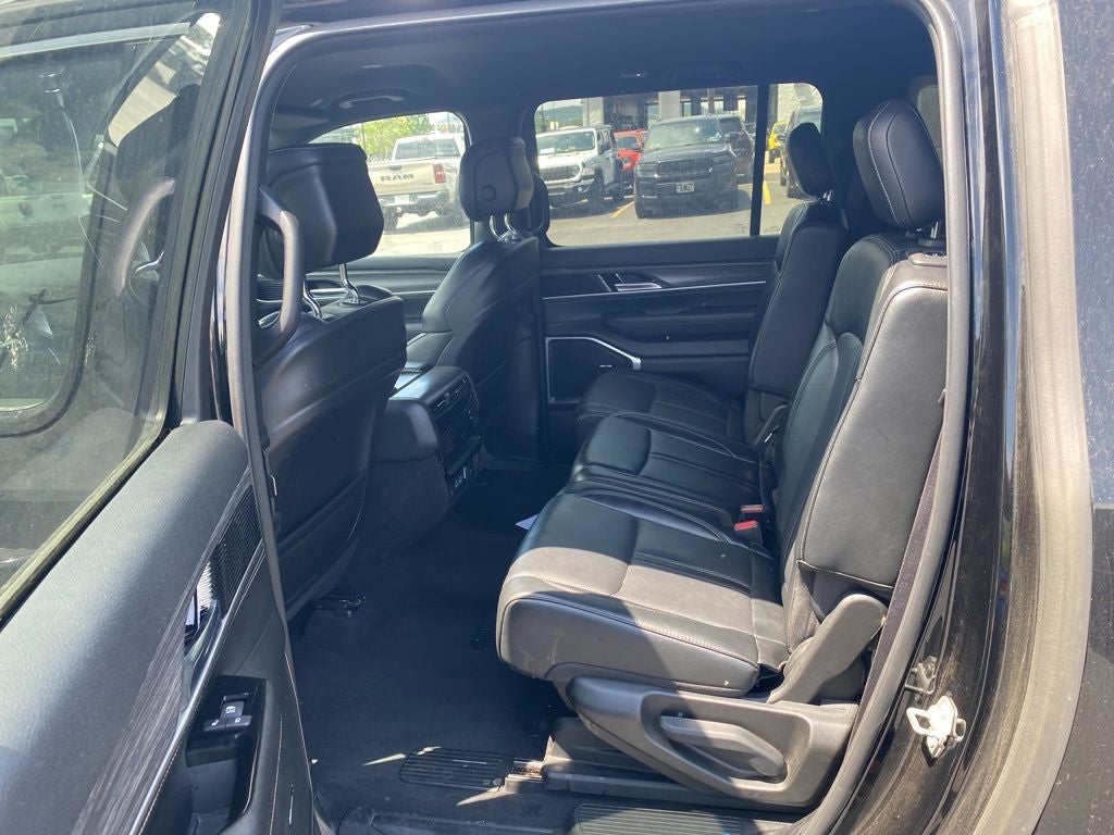2024 Jeep Wagoneer L Series III 4x4