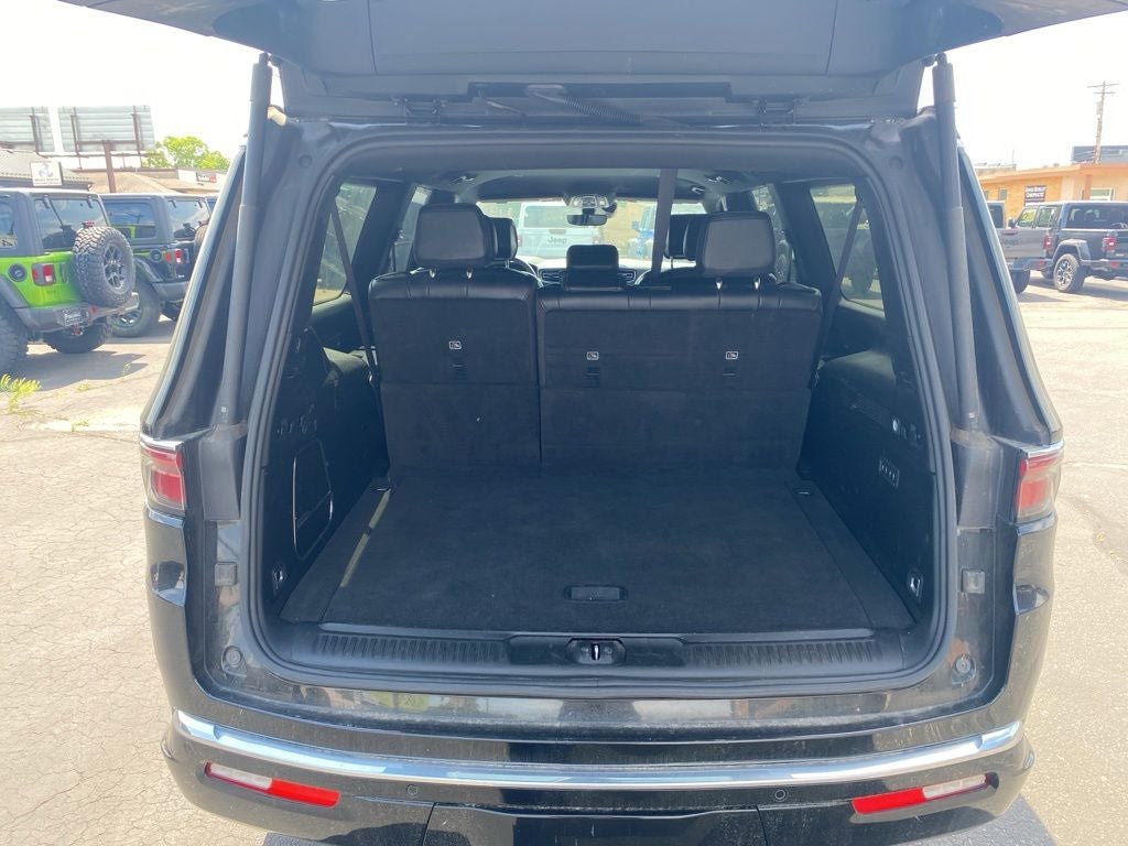 2024 Jeep Wagoneer L Series III 4x4