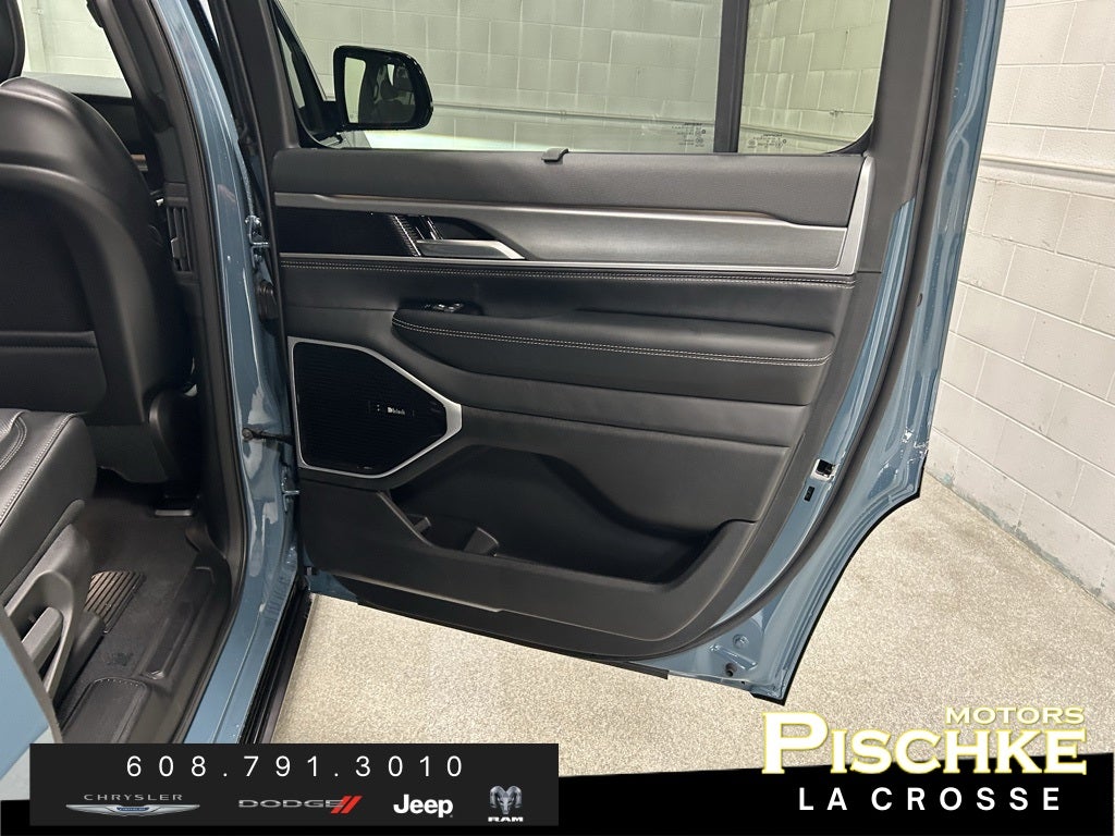 2026 Jeep Grand Wagoneer GRAND WAGONEER LIMITED RESERVE 4X4