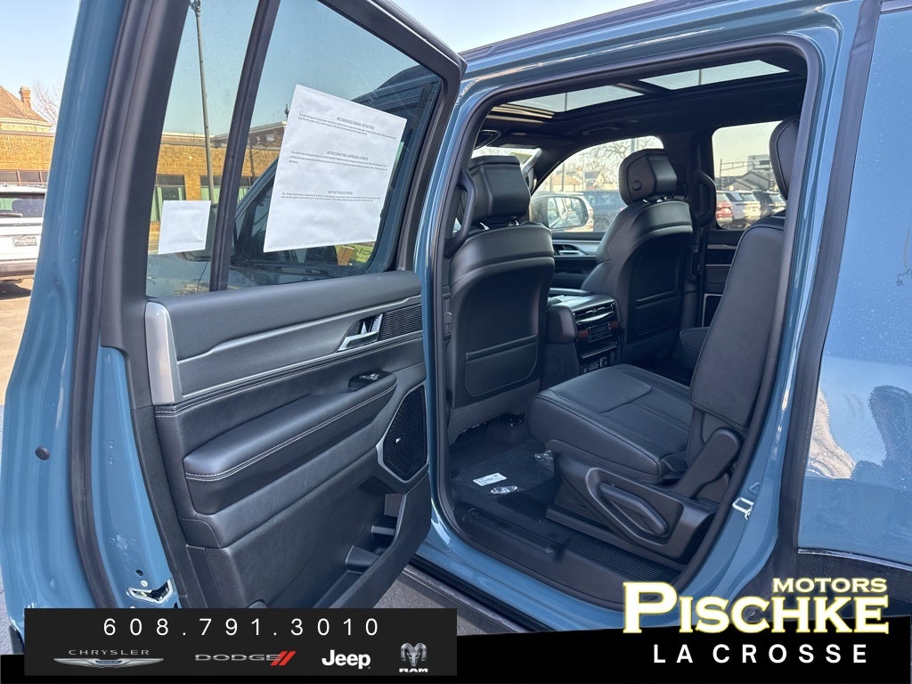 2026 Jeep Grand Wagoneer GRAND WAGONEER LIMITED ALTITUDE 4X4