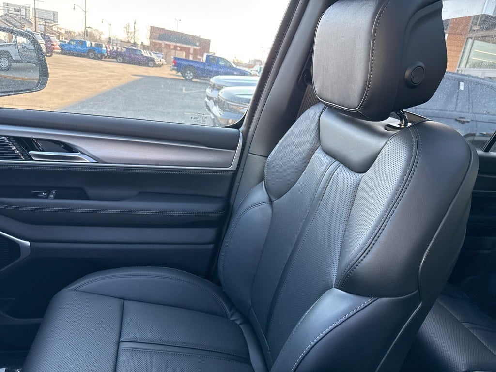 2026 Jeep Grand Wagoneer GRAND WAGONEER LIMITED ALTITUDE 4X4