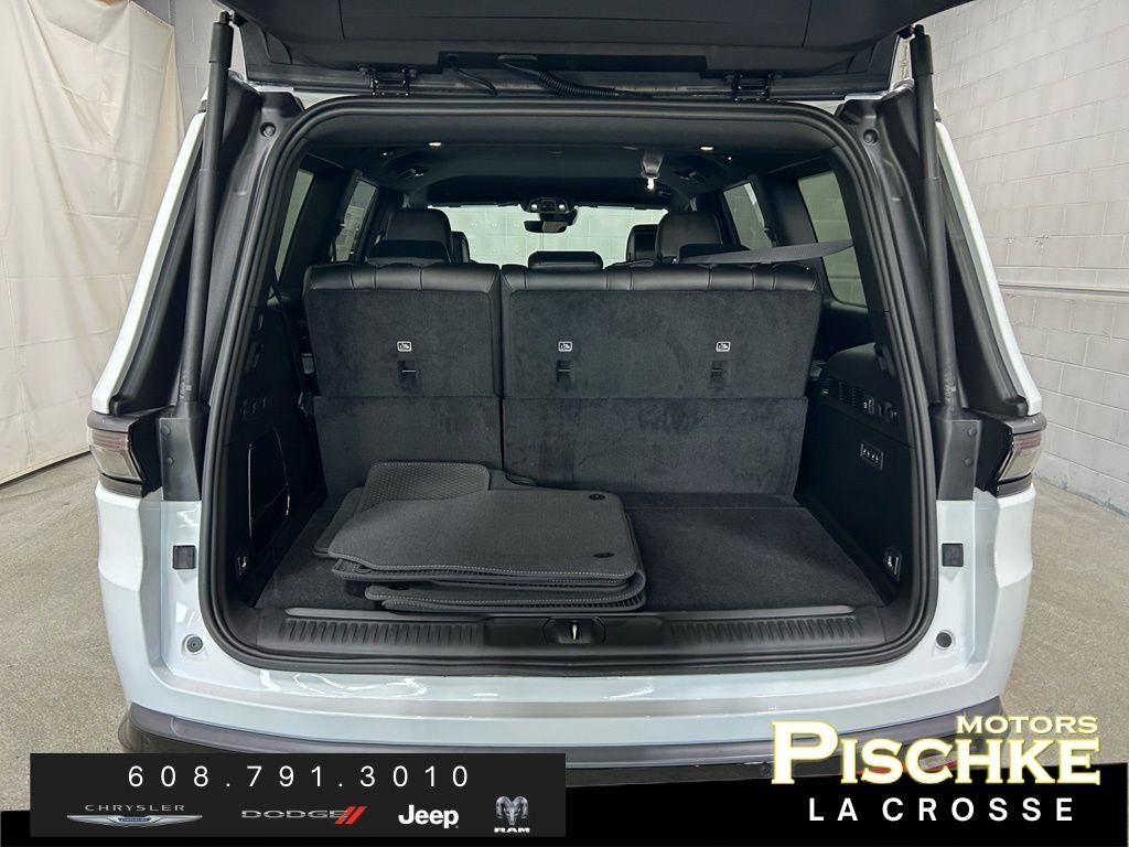 2026 Jeep Grand Wagoneer GRAND WAGONEER LIMITED ALTITUDE 4X4