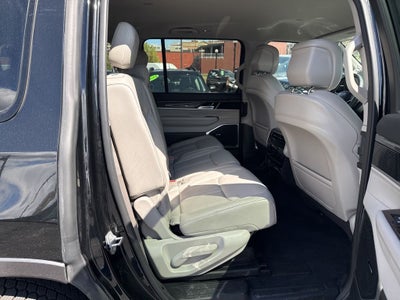 2022 Jeep Wagoneer Series III 4x4