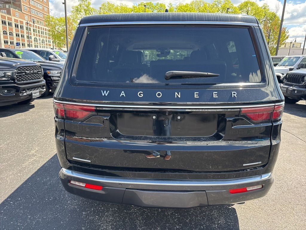2022 Jeep Wagoneer Series III 4x4