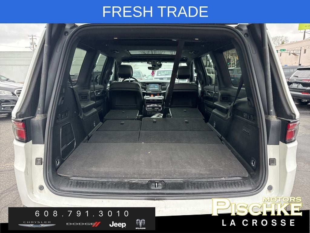 2022 Jeep Wagoneer Series III Carbide 4x4