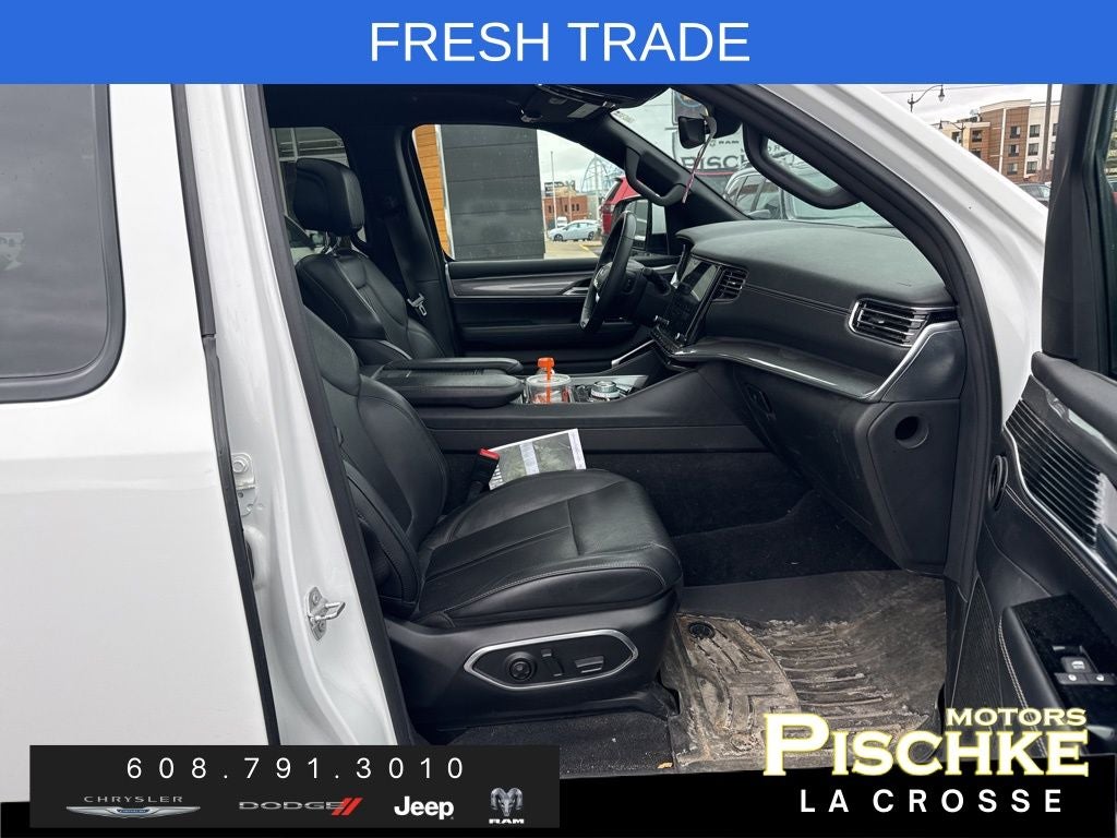 2022 Jeep Wagoneer Series III Carbide 4x4