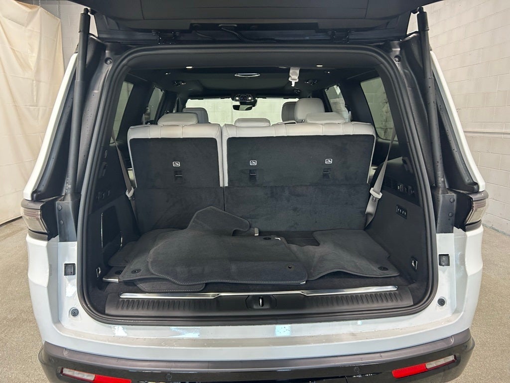 2026 Jeep Grand Wagoneer GRAND WAGONEER SUMMIT OBSIDIAN 4X4