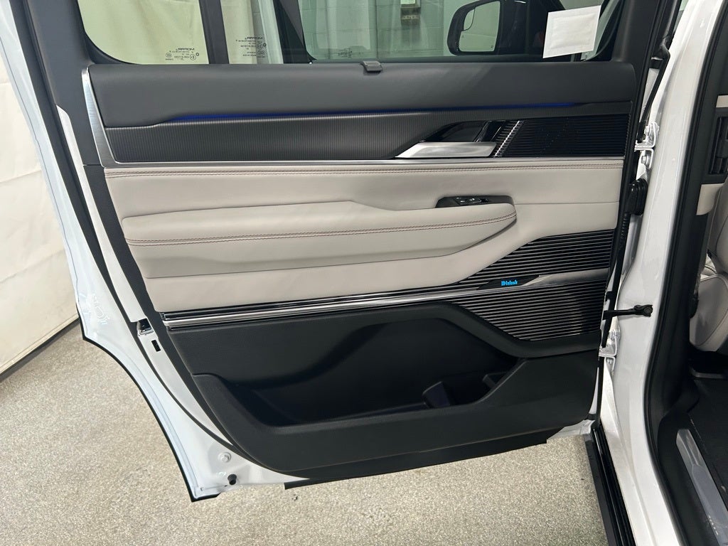 2026 Jeep Grand Wagoneer GRAND WAGONEER SUMMIT OBSIDIAN 4X4