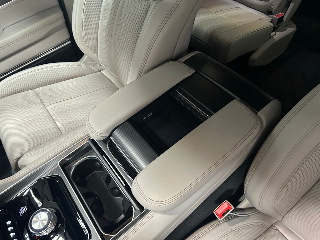 2026 Jeep Grand Wagoneer GRAND WAGONEER SUMMIT OBSIDIAN 4X4