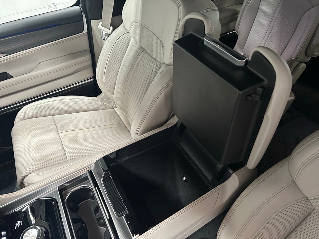 2026 Jeep Grand Wagoneer GRAND WAGONEER SUMMIT OBSIDIAN 4X4