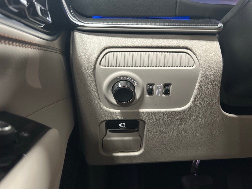 2026 Jeep Grand Wagoneer GRAND WAGONEER SUMMIT OBSIDIAN 4X4