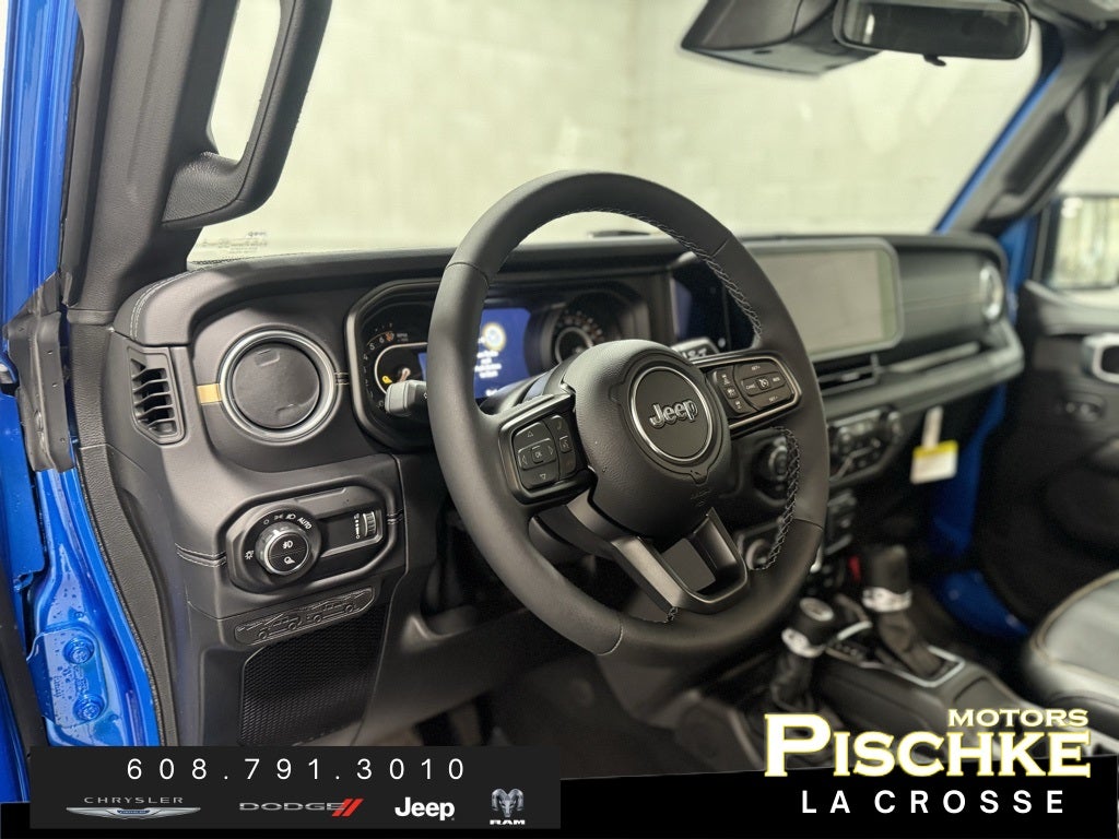 2026 Jeep Gladiator GLADIATOR SAHARA 4X4