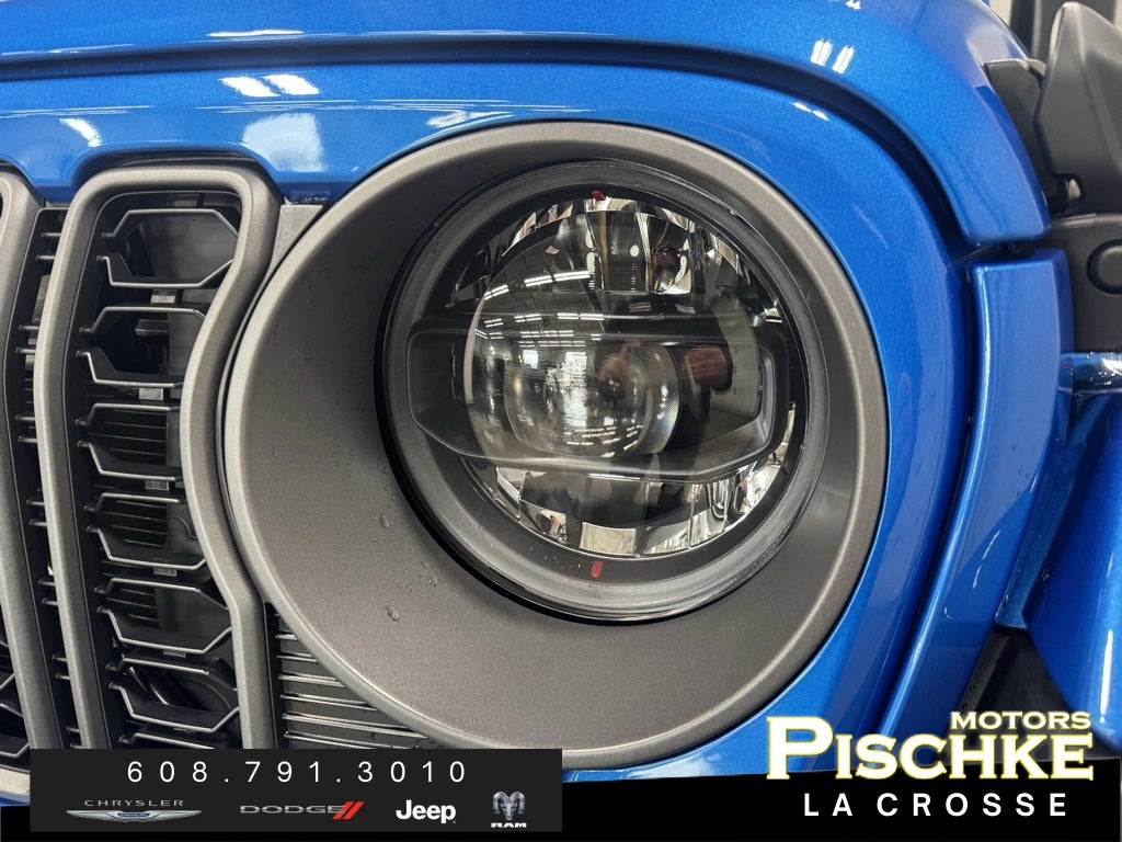 2026 Jeep Gladiator Sport photo 4