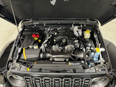 2026 Jeep Gladiator GLADIATOR SAHARA 4X4