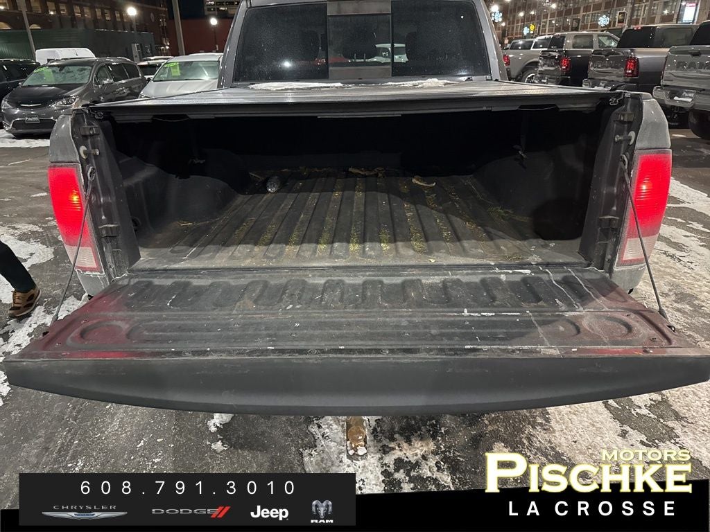 2019 RAM 1500 Classic SLT Crew Cab 4x4 5'7' Box