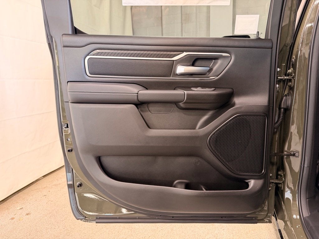 2027 RAM Ram 1500 RAM 1500 BIG HORN CREW CAB 4X4 5'7' BOX