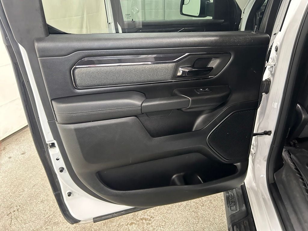 2021 RAM Ram 1500 Big Horn Crew Cab 4x4 5'7' Box