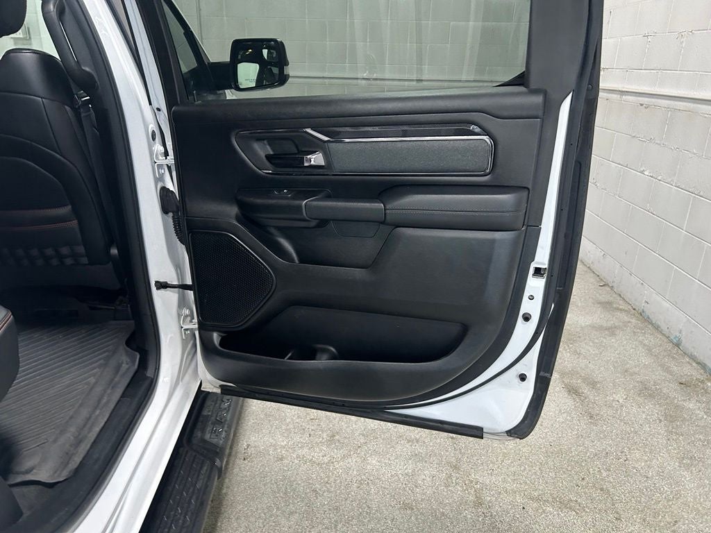 2021 RAM Ram 1500 Big Horn Crew Cab 4x4 5'7' Box