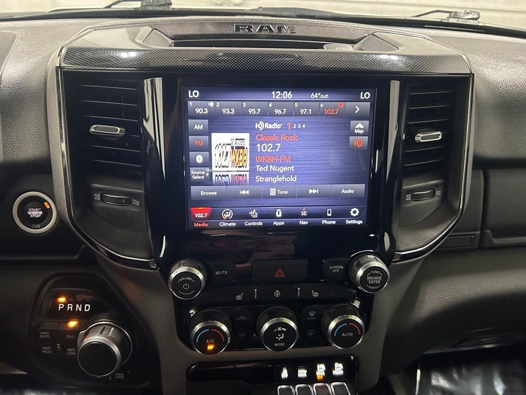 2021 RAM Ram 1500 Big Horn Crew Cab 4x4 5'7' Box