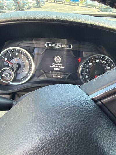 2021 RAM Ram 1500 Big Horn Crew Cab 4x4 5'7' Box