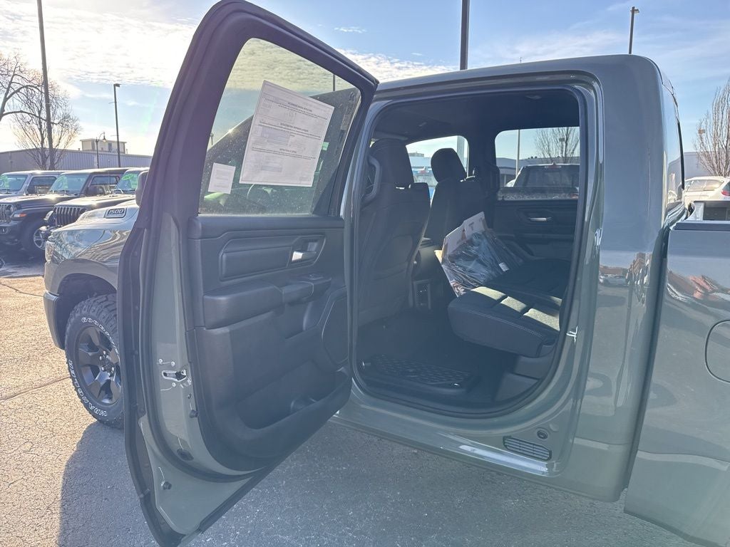 2026 RAM Ram 1500 RAM 1500 WARLOCK CREW CAB 4X4 5'7' BOX