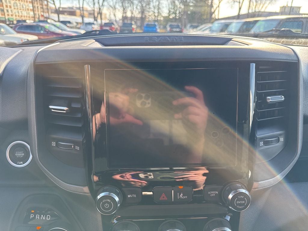 2026 RAM Ram 1500 RAM 1500 WARLOCK CREW CAB 4X4 5'7' BOX