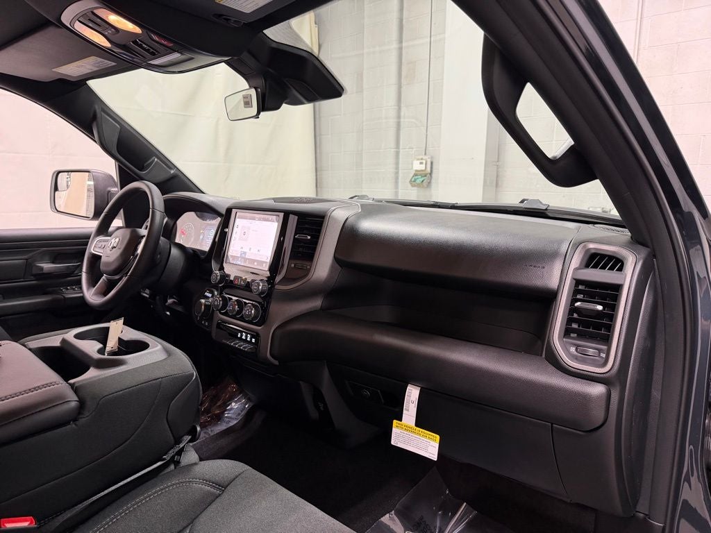 2026 RAM 1500 RAM 1500 WARLOCK CREW CAB 4X4 5'7' BOX