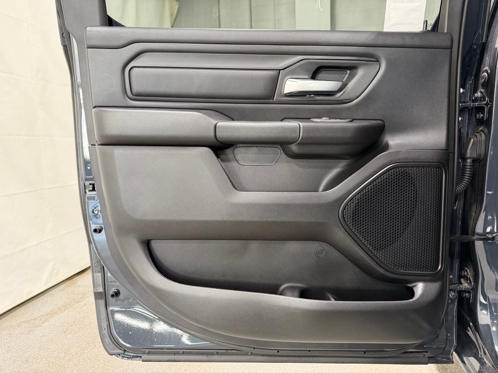 2026 RAM 1500 RAM 1500 WARLOCK CREW CAB 4X4 5'7' BOX