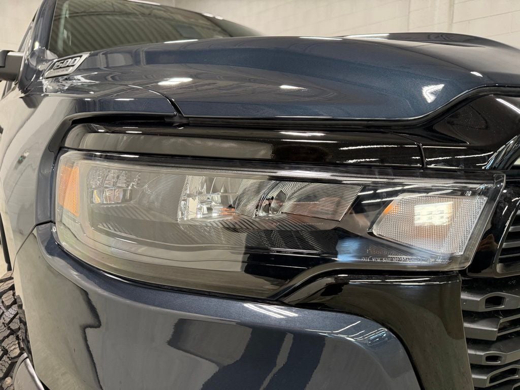 2026 RAM 1500 RAM 1500 WARLOCK CREW CAB 4X4 5'7' BOX