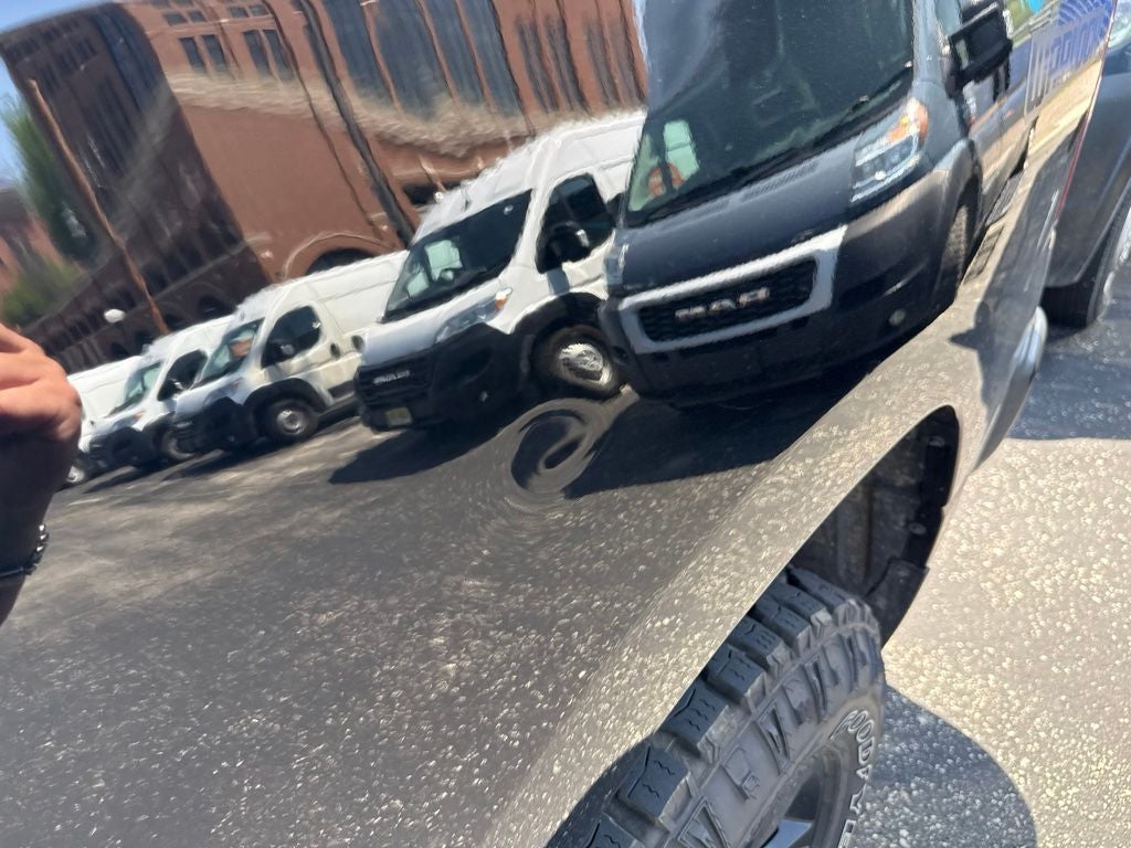 2024 RAM 1500 Tradesman Crew Cab 4x4 5'7' Box
