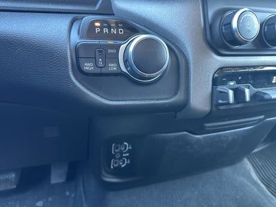 2019 RAM 1500 Tradesman Crew Cab 4x4 5'7' Box