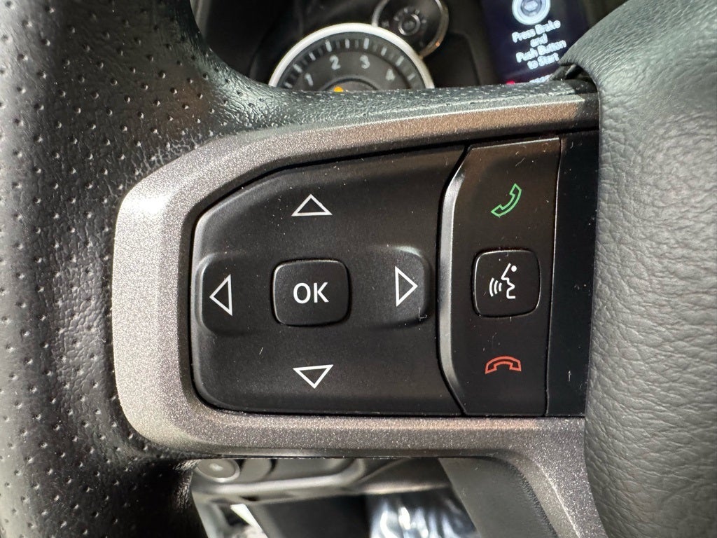 2019 RAM 1500 Tradesman Crew Cab 4x4 5'7' Box