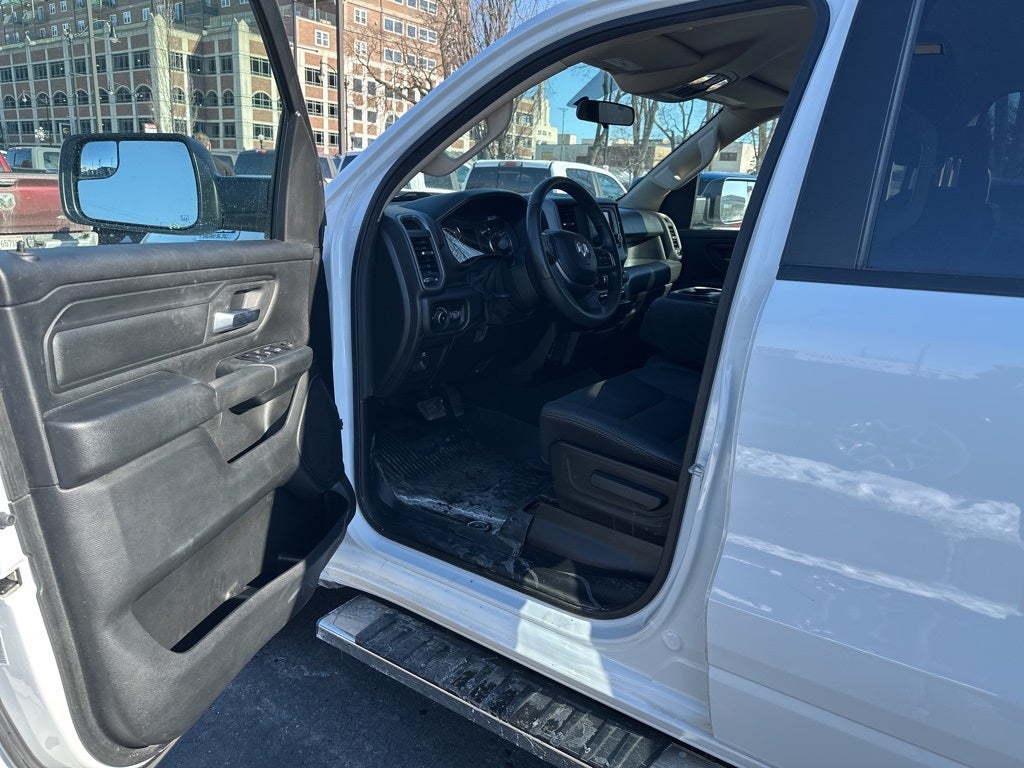 2019 RAM 1500 Tradesman Crew Cab 4x4 5'7' Box