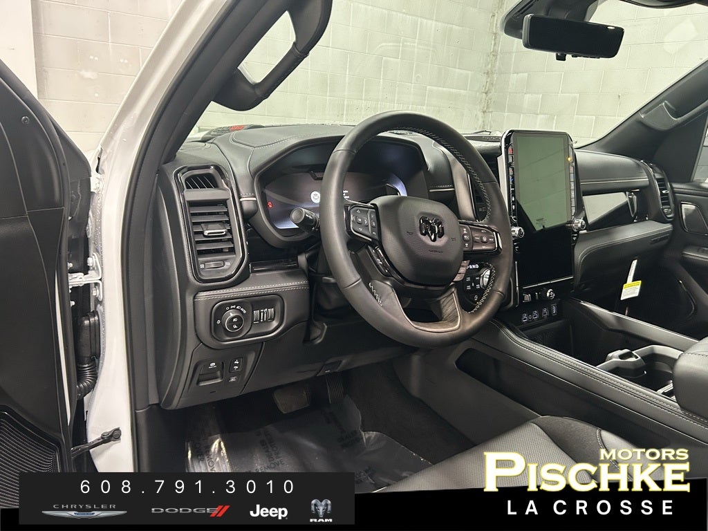 2026 RAM Ram 1500 RAM 1500 LIMITED CREW CAB 4X4 5'7' BOX