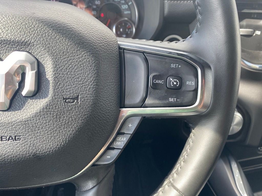 2024 RAM 1500 Laramie Crew Cab 4x4 5'7' Box