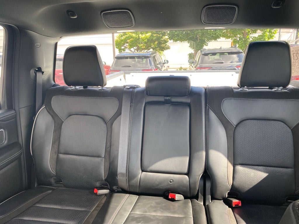 2024 RAM 1500 Laramie Crew Cab 4x4 5'7' Box