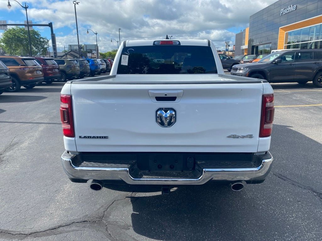 2024 RAM 1500 Laramie Crew Cab 4x4 5'7' Box