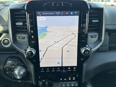 2022 RAM 1500 Laramie Crew Cab 4x4 5'7' Box