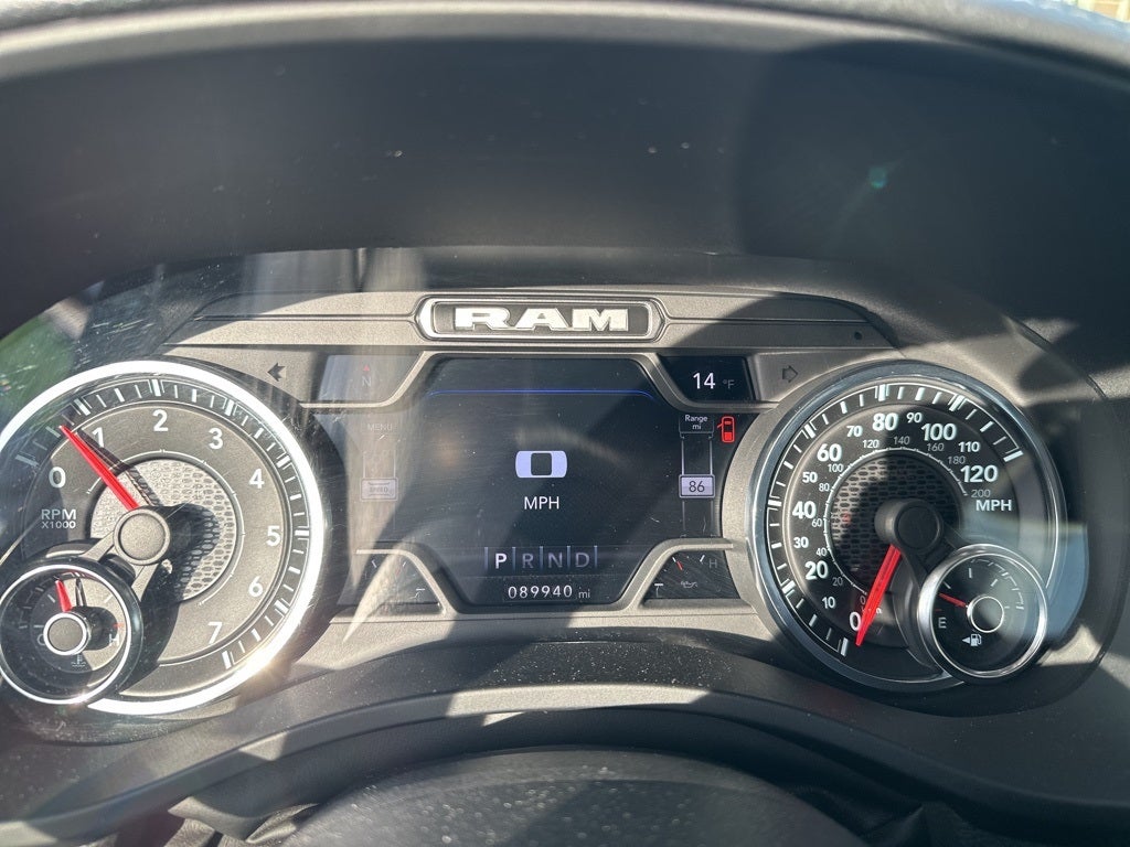 2022 RAM 1500 Laramie Crew Cab 4x4 5'7' Box