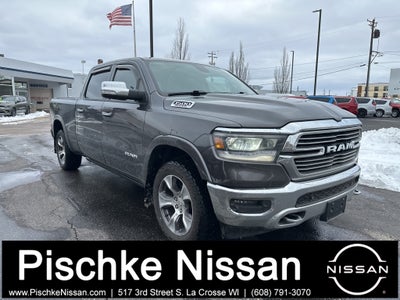 2019 RAM 1500 Laramie Crew Cab 4x4 6'4' Box