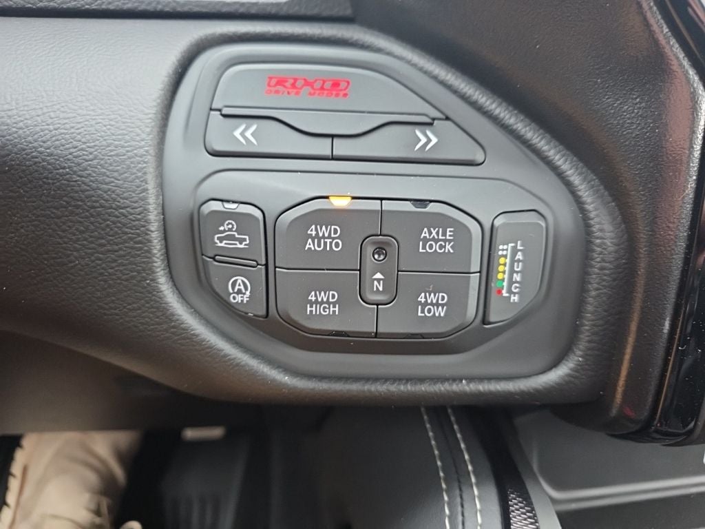 2026 RAM Ram 1500 RAM 1500 RHO CREW CAB 4X4 5'7' BOX