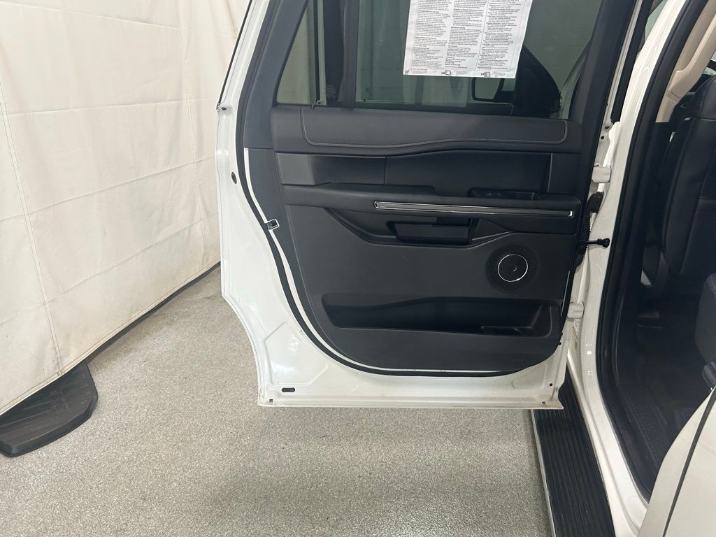 2022 Ford Expedition XLT MAX